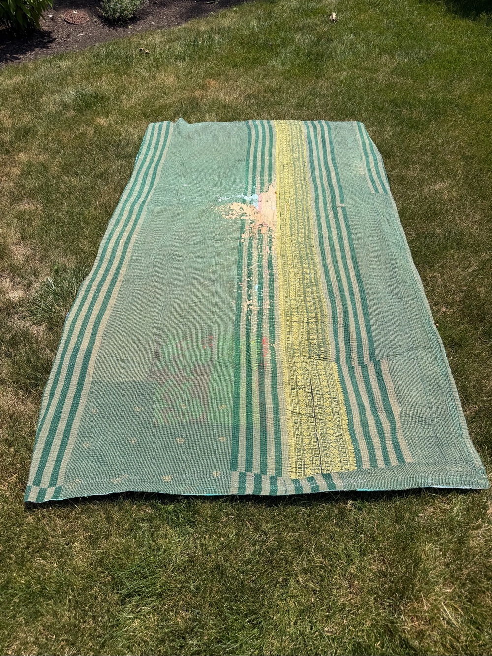 Vintage Handmade Kantha Quilt | Reversible Cotton Bohemian Throw - Picture 5 of 8